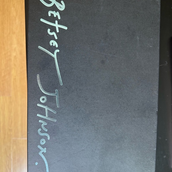 Champagne sparkly heels - Picture 2 of 9